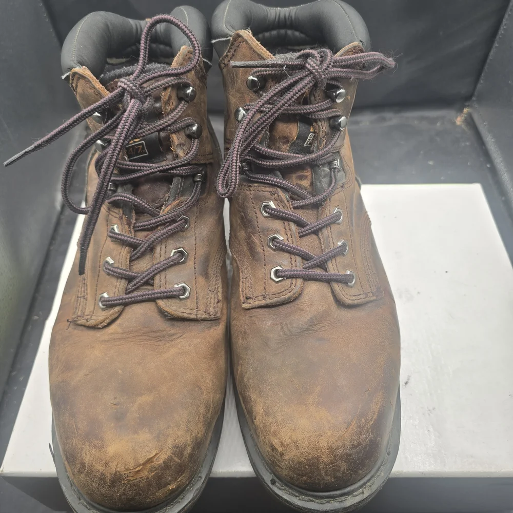 Timberland Men's Distressed Brown Leather Boots